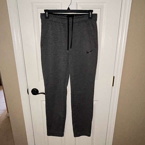 Nike Men's Gray Dri-Fit Fleece Sweatpants🍂 - Picture 1 of 9